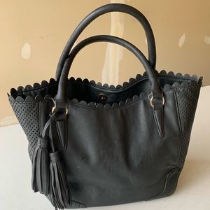 Beautiful faux leather handbag